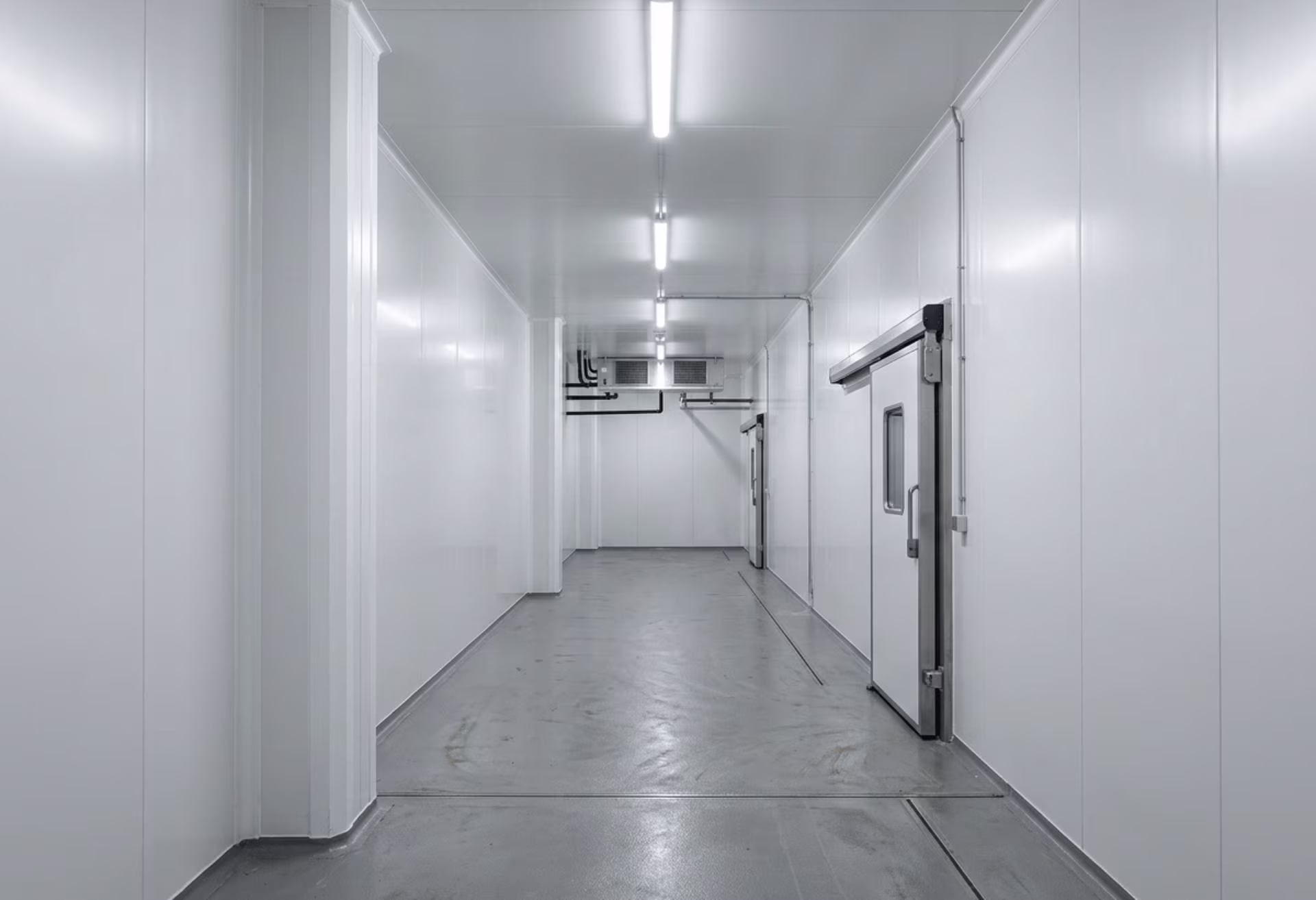 Cold room sandwich panels