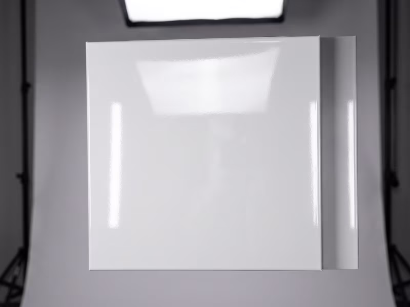 High gloss reflective PCM steel sheet