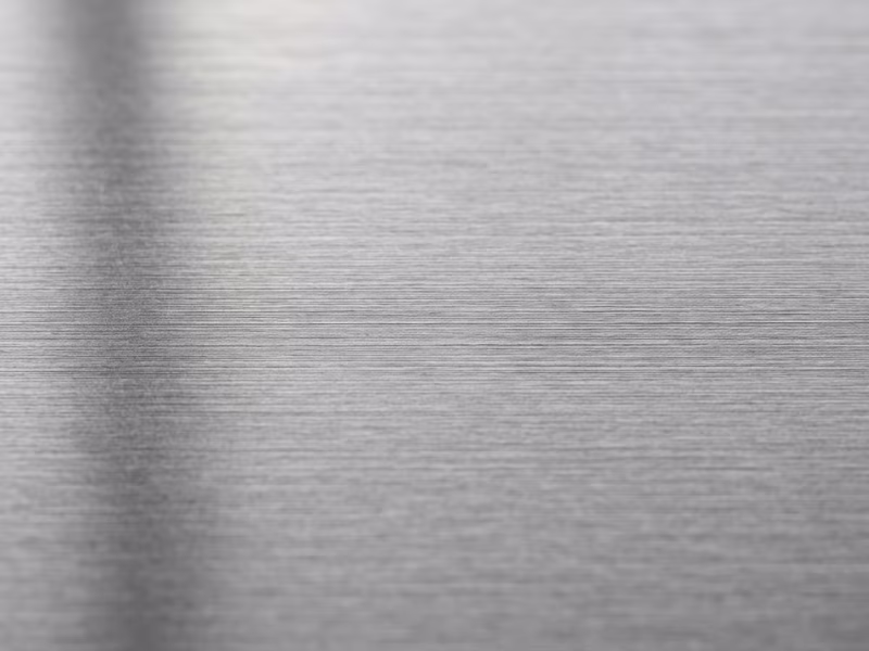 Standard hairline finish steel sheet — fine directional brushed surface on PPGI substrate